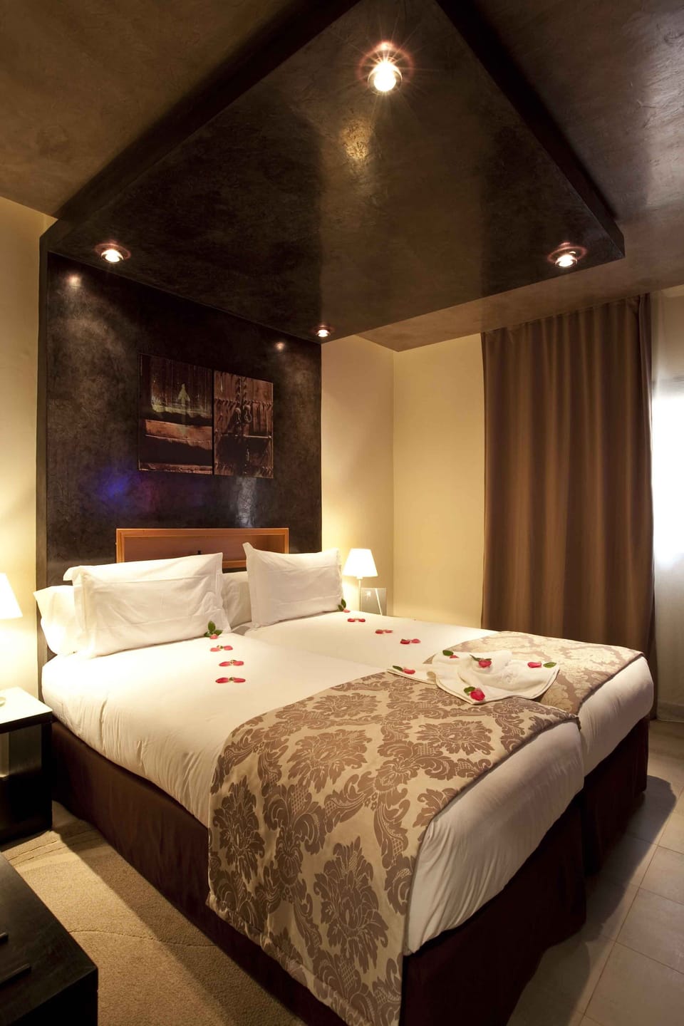 Premium bedding, Select Comfort beds, minibar, in-room safe