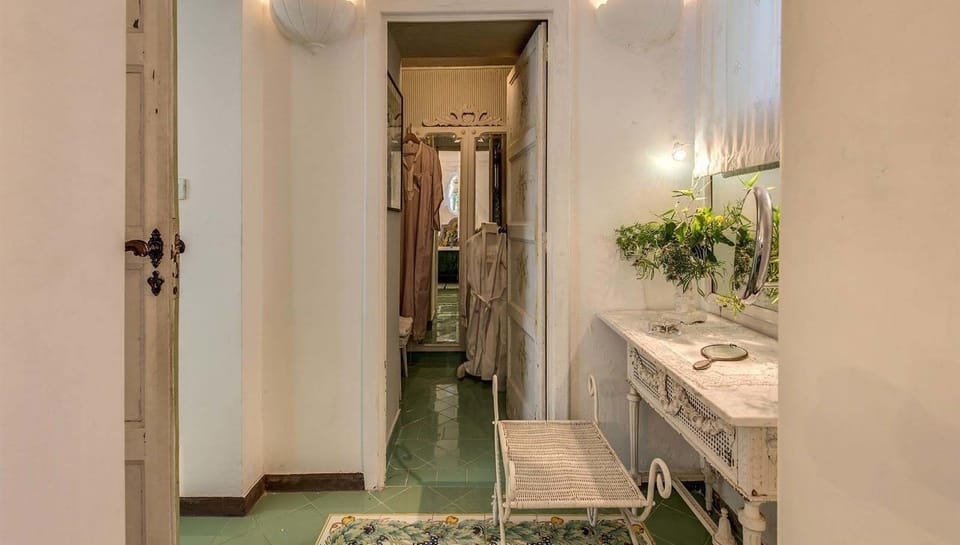 Villa, 4 Bedrooms | Room amenity