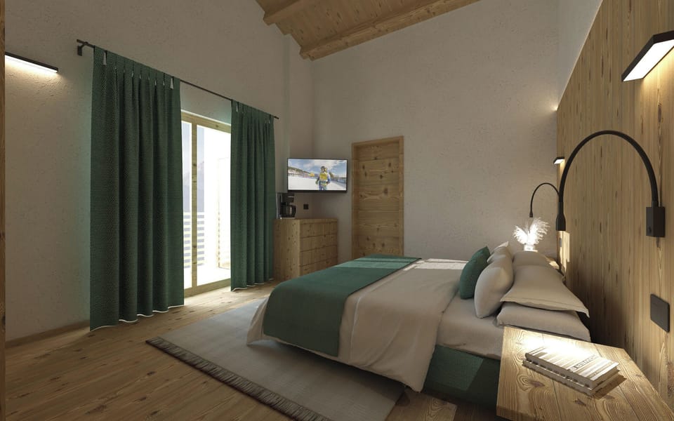 Deluxe Double Room | Hypo-allergenic bedding, in-room safe, desk, laptop workspace