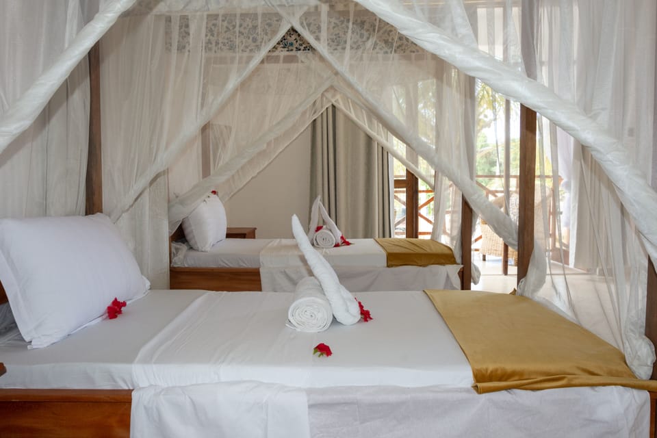 Twin Room | Free WiFi, bed sheets