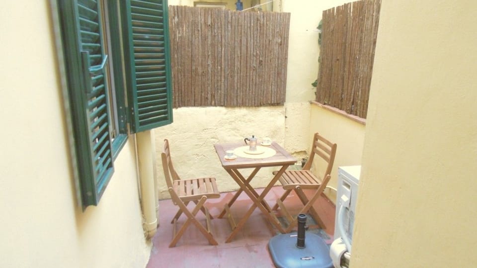 Studio | Balcony