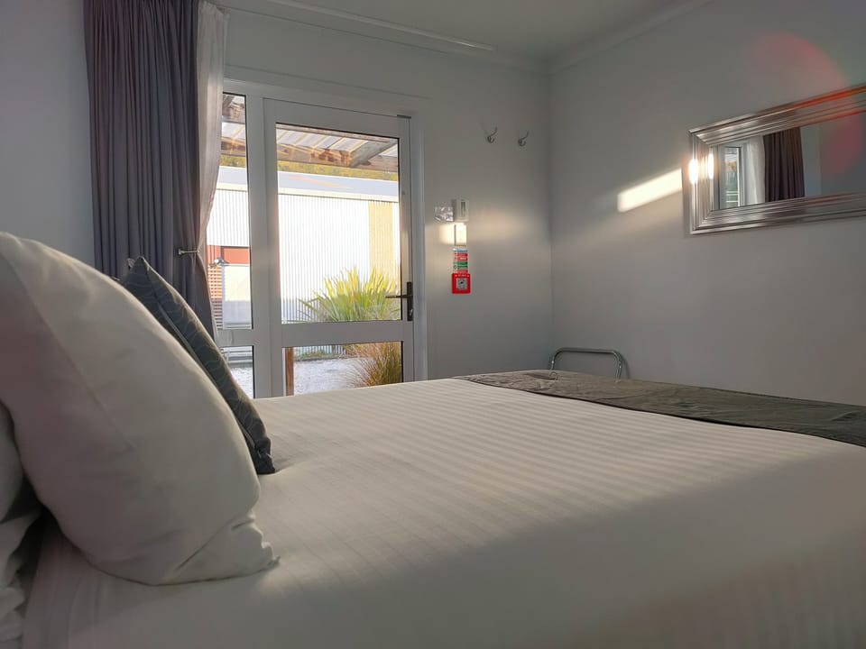 Double Room | 1 bedroom, pillowtop beds, individually decorated