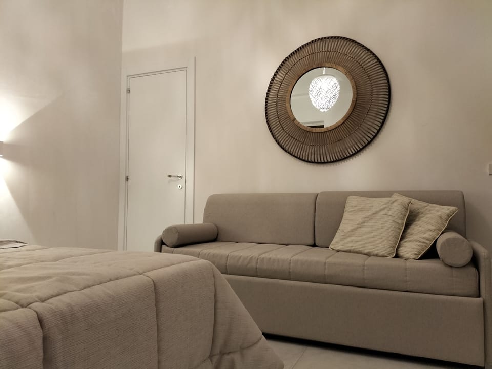 Double or Twin Room | Desk, soundproofing, free WiFi, bed sheets