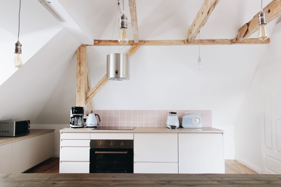 Luxury Apartment, 3 Bedrooms, Patio, Mountain View | Private kitchen | Fridge, microwave, dishwasher, coffee/tea maker