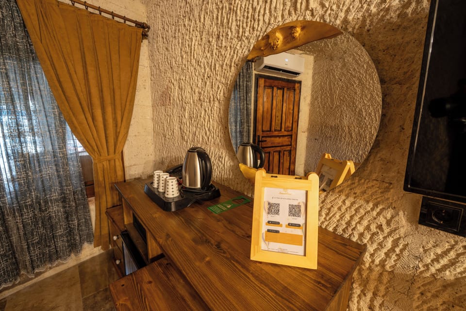 Family King Cave Suite | Minibar