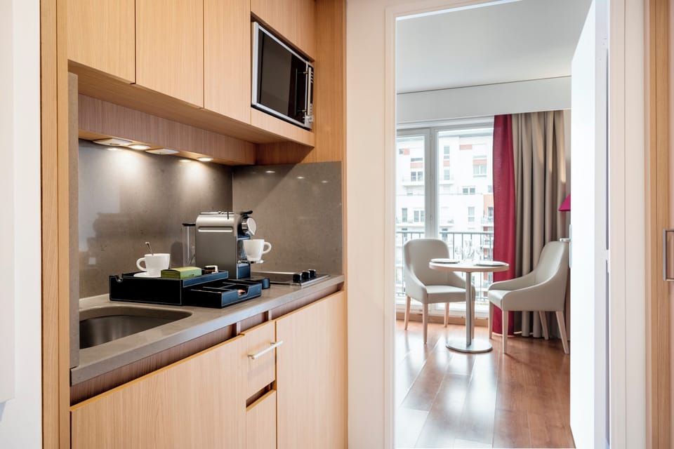 Private kitchenette