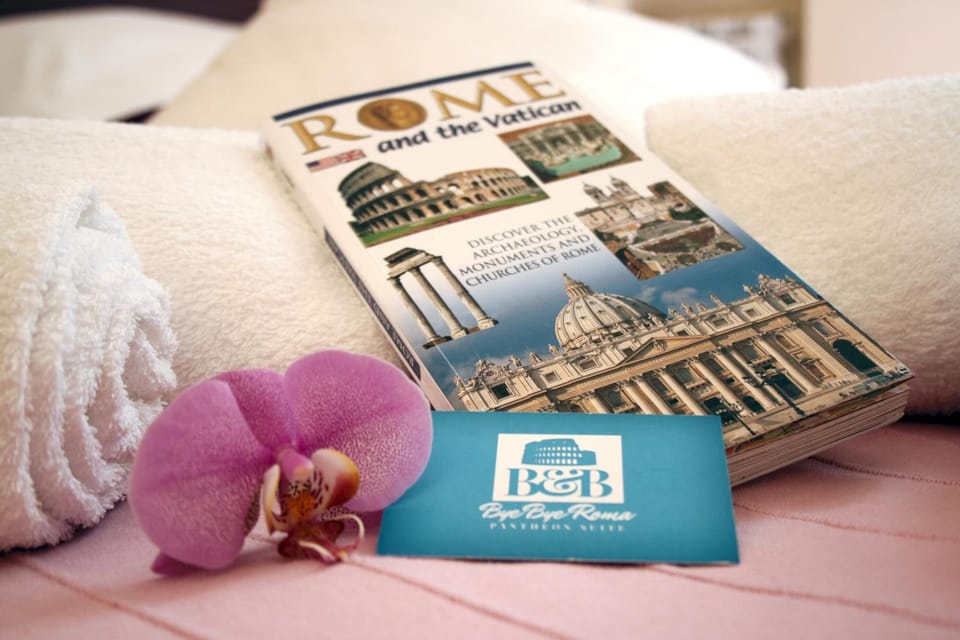 In-room safe, iron/ironing board, WiFi (free), bed sheets