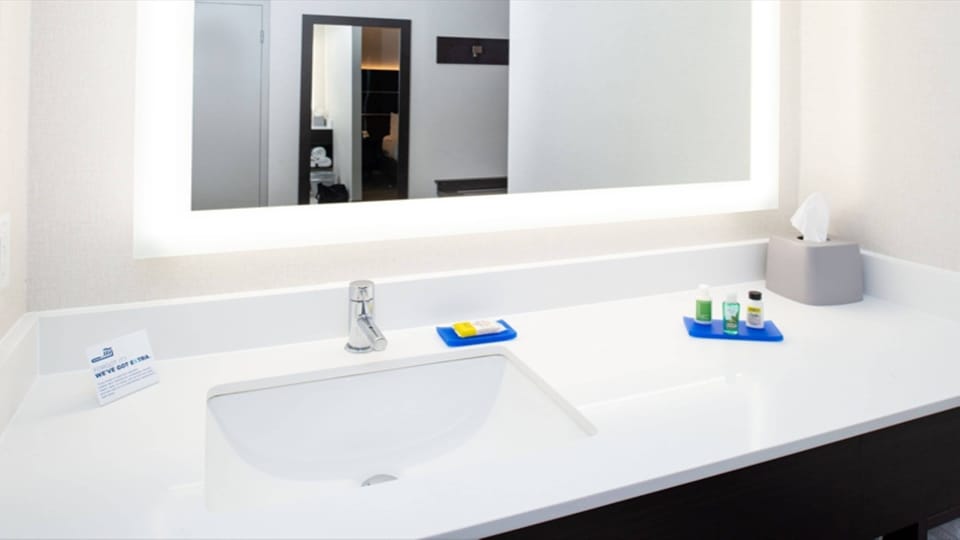 Free toiletries, hair dryer, towels