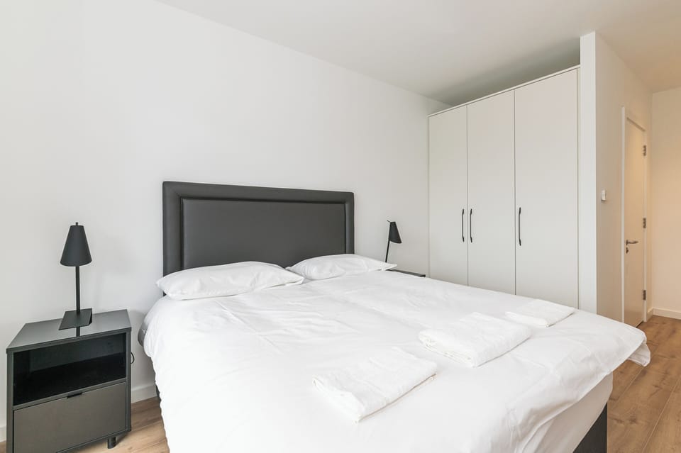 Standard Apartment, 2 Bedrooms | 1 bedroom, laptop workspace, iron/ironing board, free WiFi