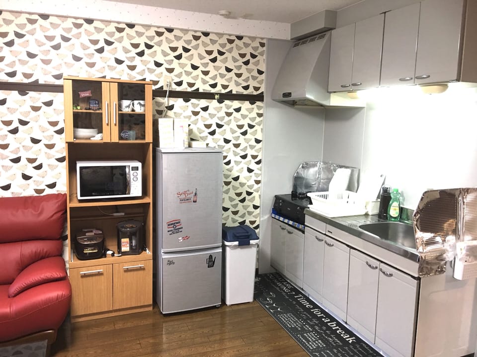 Grand Room, Non Smoking | 2 bedrooms, premium bedding, desk, WiFi (free)