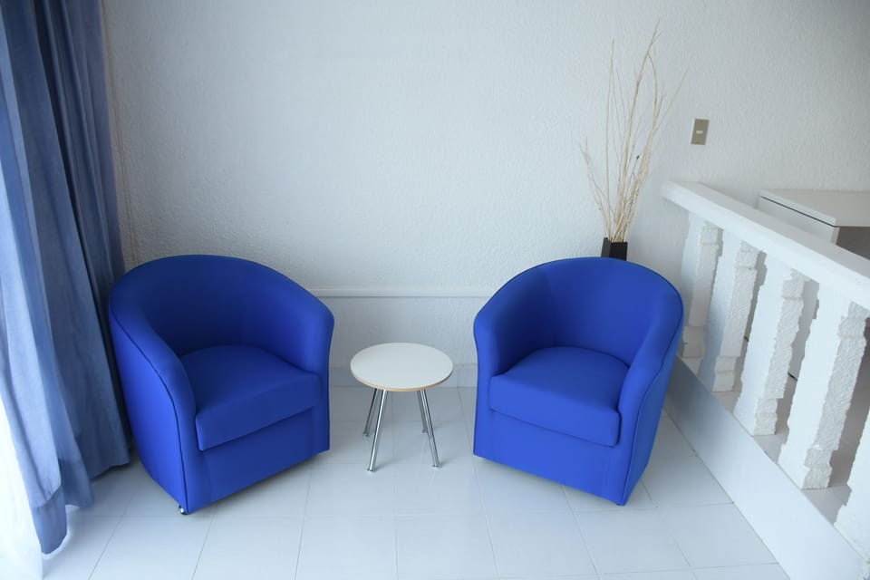 Suite, 2 Double Beds | 1 bedroom, minibar, in-room safe, desk