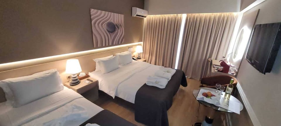 Triple Room | Premium bedding, in-room safe, desk, soundproofing