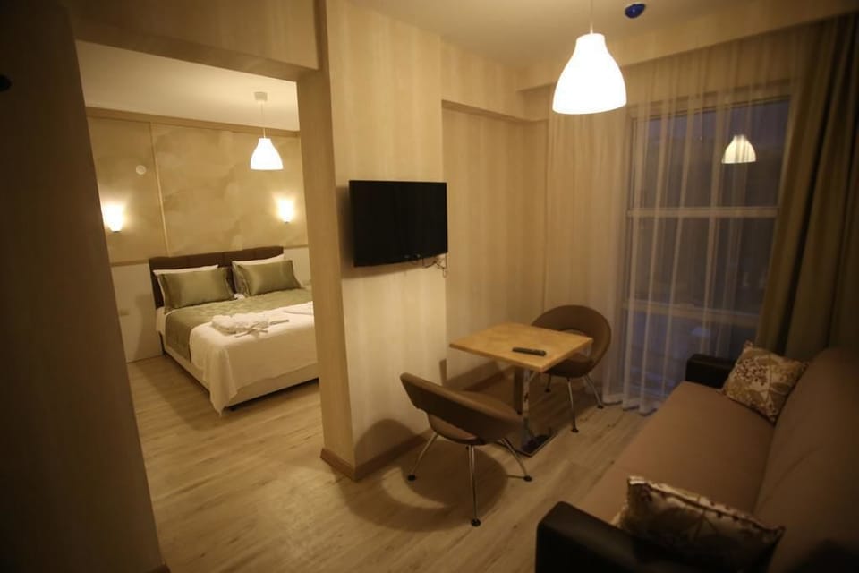 Suite | Living area | LCD TV