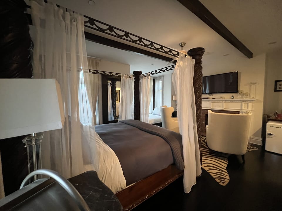 Milan Suite | Egyptian cotton sheets, premium bedding, memory foam beds, in-room safe