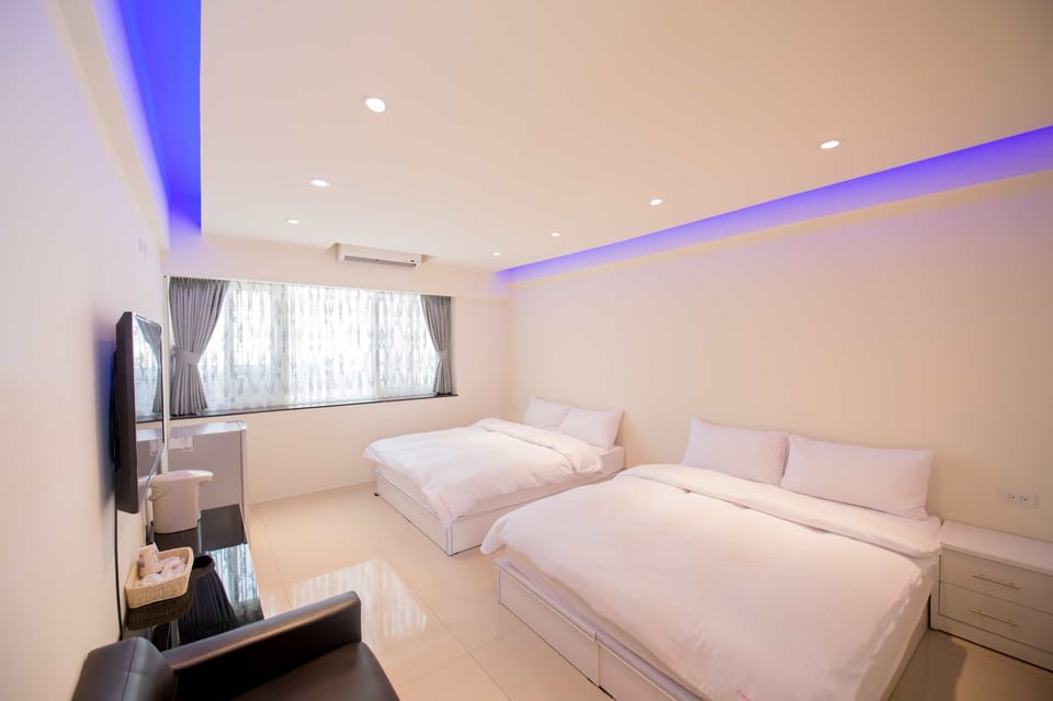 Comfort Apartment, 2 Double Beds, Accessible | Blackout drapes, free WiFi
