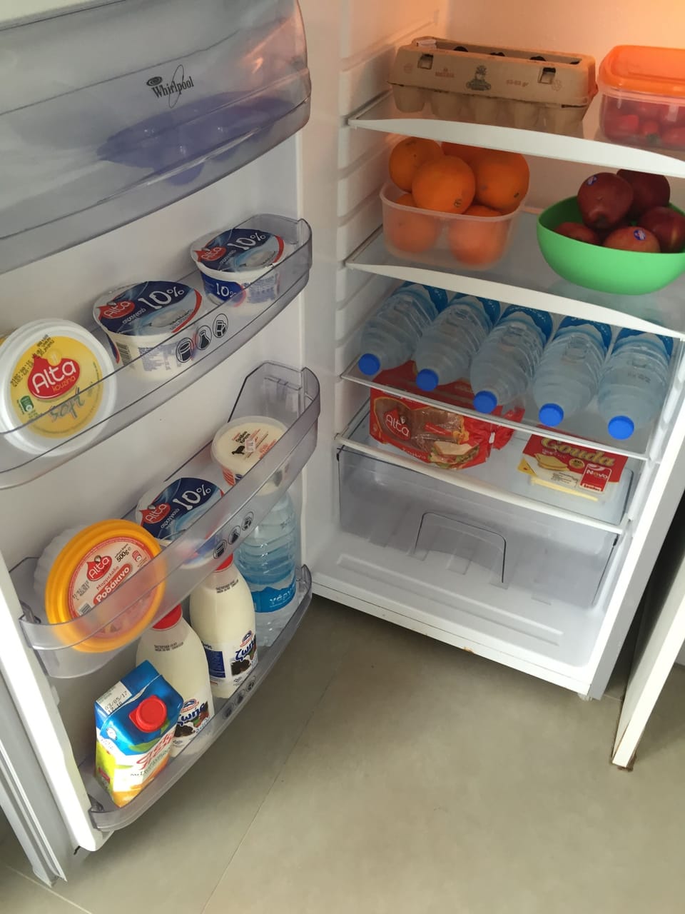 Apartment, 2 Bedrooms, Pool Access, Sea View | Mini-refrigerator
