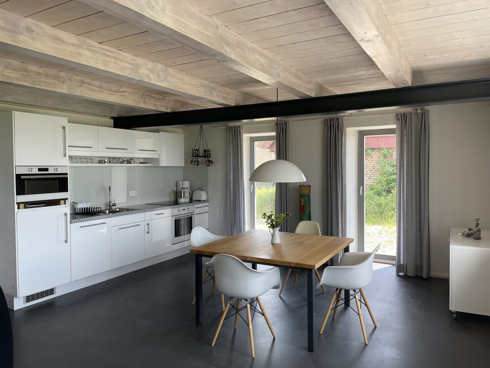 Exclusive Apartment, Private Bathroom, Sea View (Swantewit) | Private kitchen