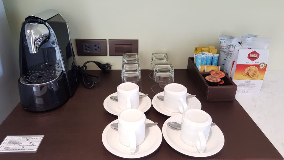 Deluxe Twin Mountain View | Room amenity