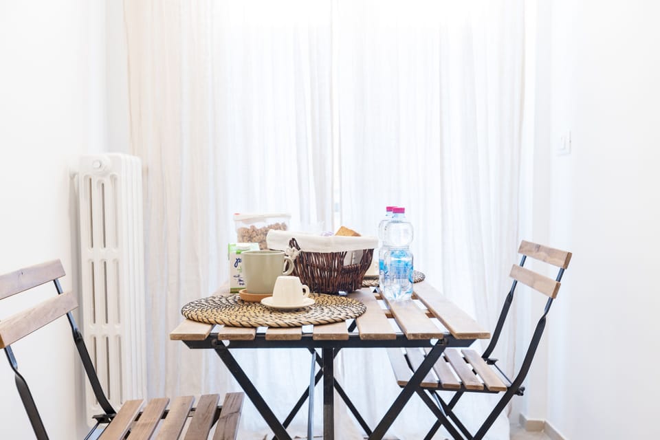 Apartment | 1 bedroom, premium bedding, desk, laptop workspace