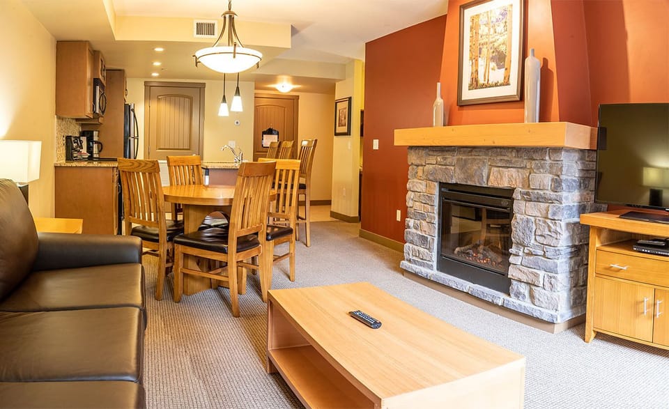 CP One Bedroom | Living area | Flat-screen TV, fireplace, DVD player