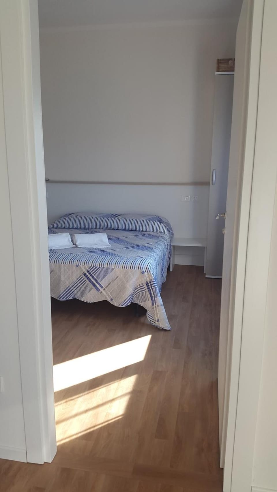 Standard Double Room | In-room safe, desk, free WiFi, bed sheets