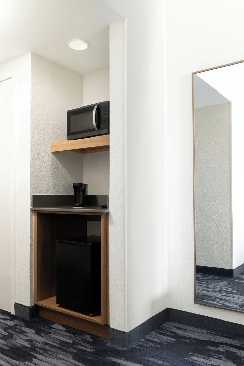 Premium bedding, pillowtop beds, in-room safe, desk