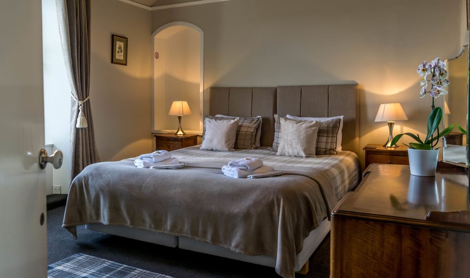 Double or Twin Room | Free WiFi, bed sheets