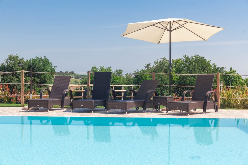 Outdoor pool, an infinity pool