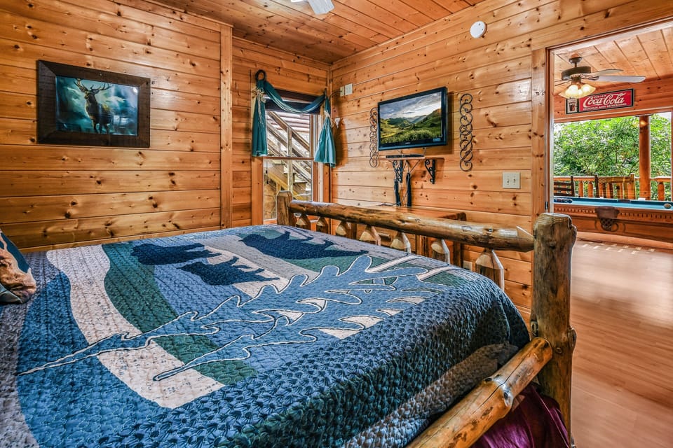 Cabin, 3 Bedrooms | 3 bedrooms, WiFi (free)