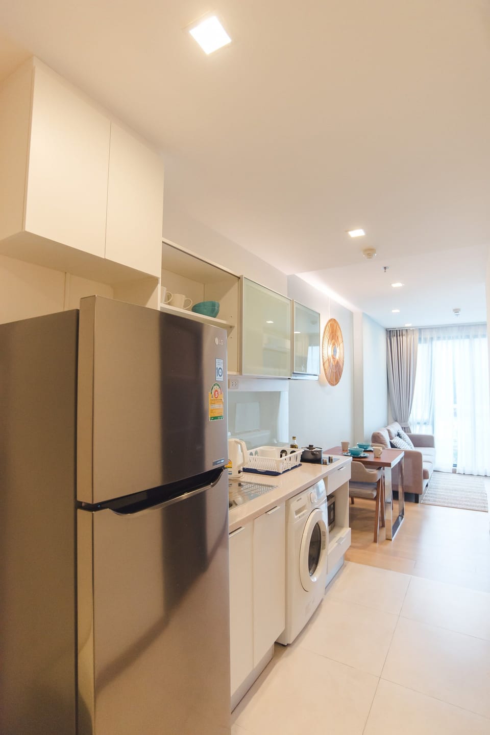 1 Bedroom A 719 | Living area | Flat-screen TV