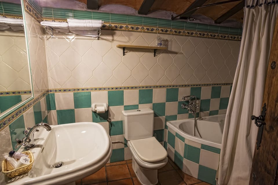 Free toiletries, hair dryer, towels