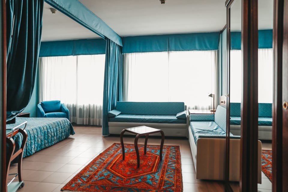 Junior Studio Suite, Balcony | Down comforters, minibar, in-room safe, desk