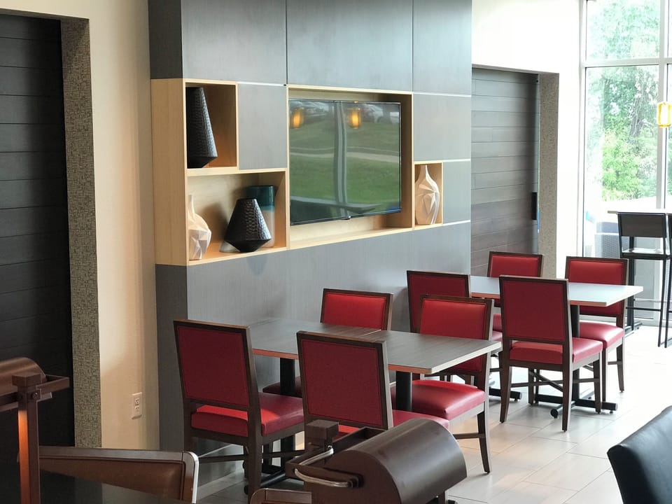 Free buffet breakfast