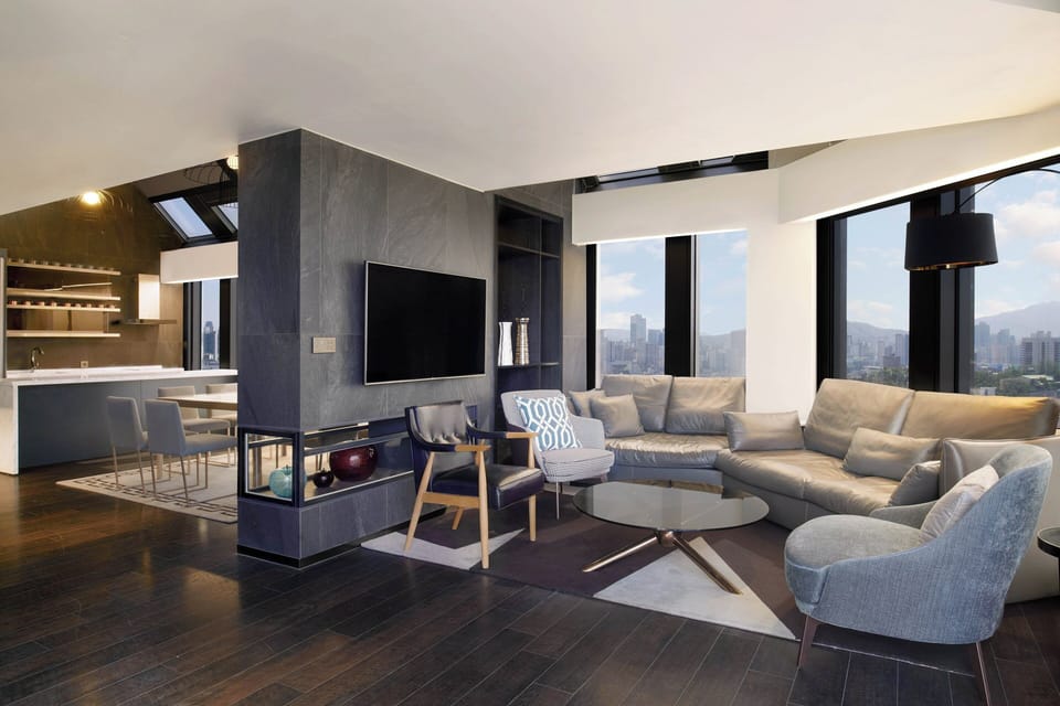 Penthouse, 1 King Bed, City View (Balcony) | Living area | LCD TV