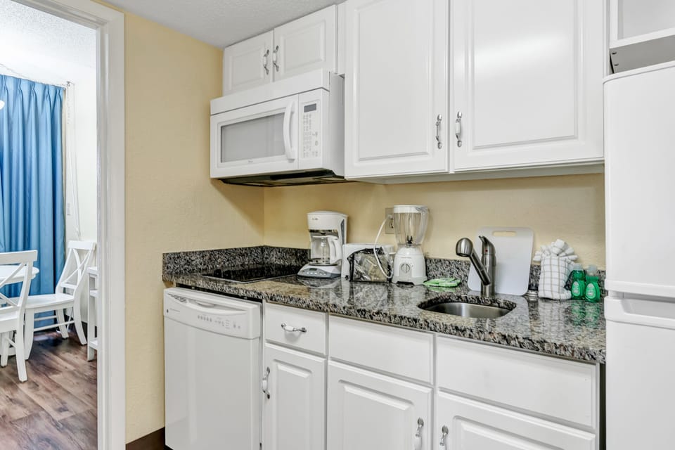 Private kitchenette