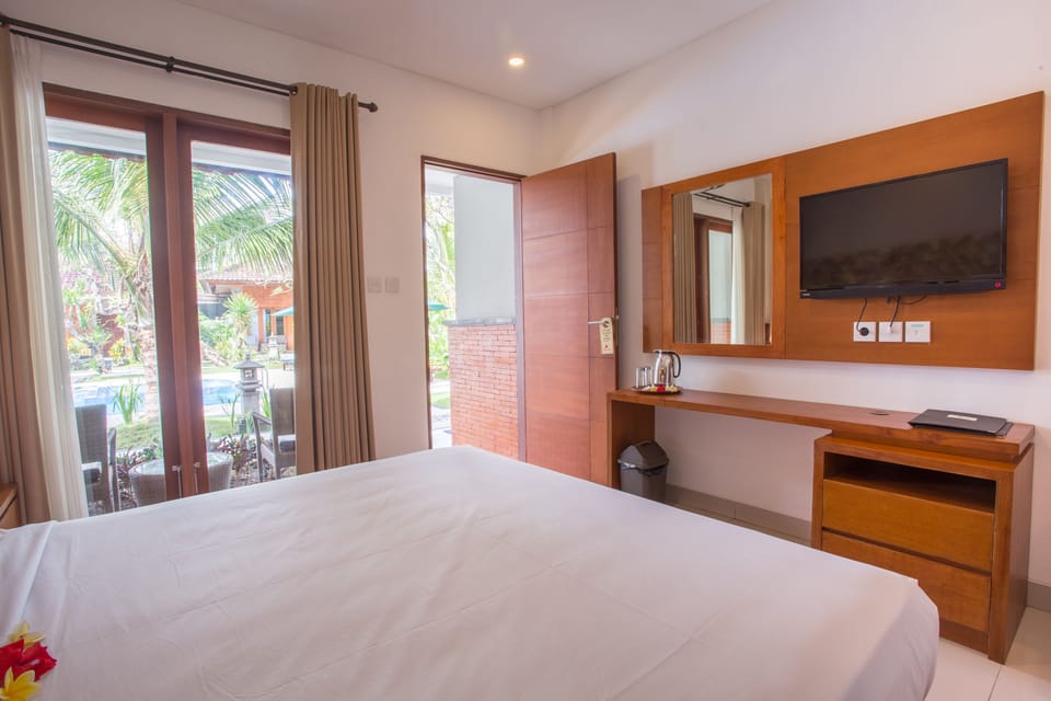 Standard Room | In-room safe, desk, free WiFi, bed sheets