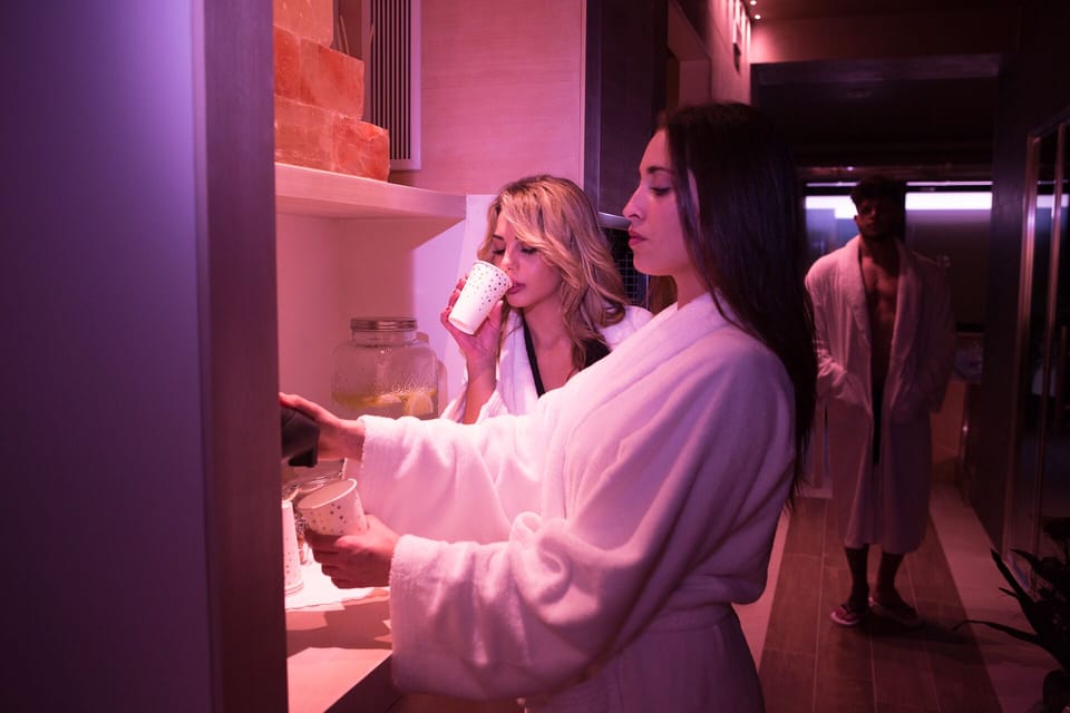 Sauna, hot tub, Turkish bath