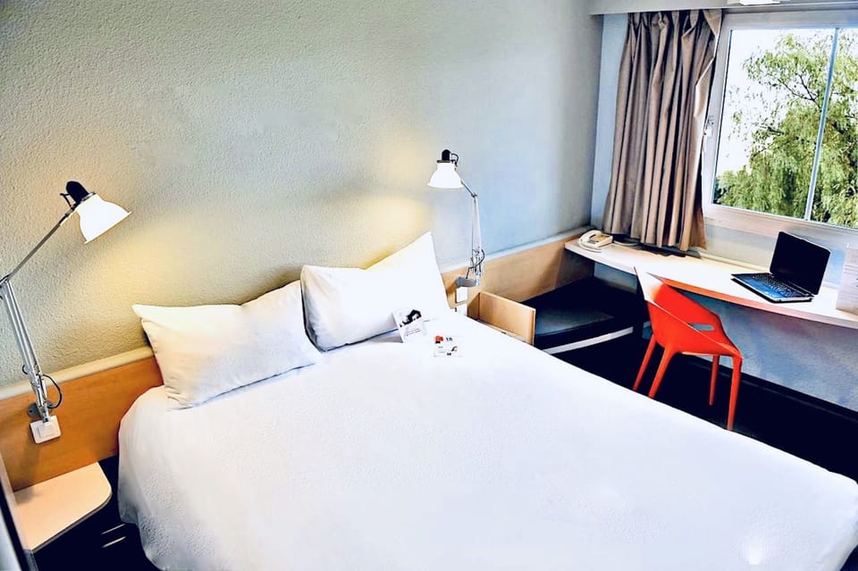 Standard Room, 1 Double Bed | Desk, blackout drapes, iron/ironing board, free WiFi