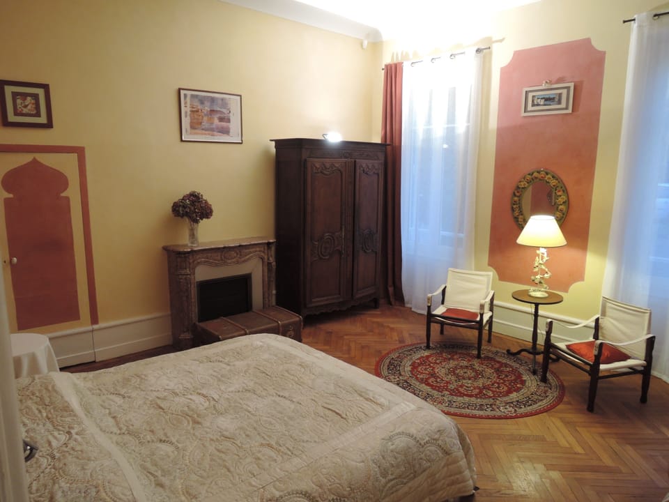 Triple Room (Symphonie) | 1 bedroom, desk, blackout drapes, rollaway beds