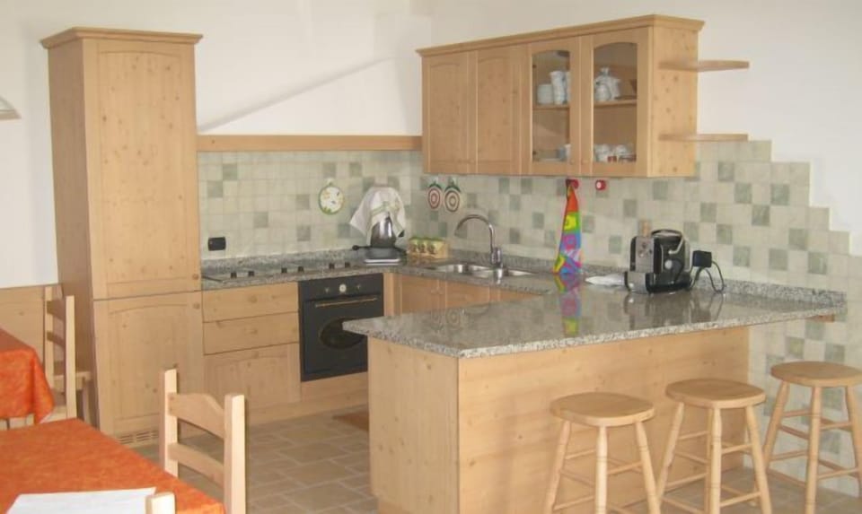 Free continental breakfast