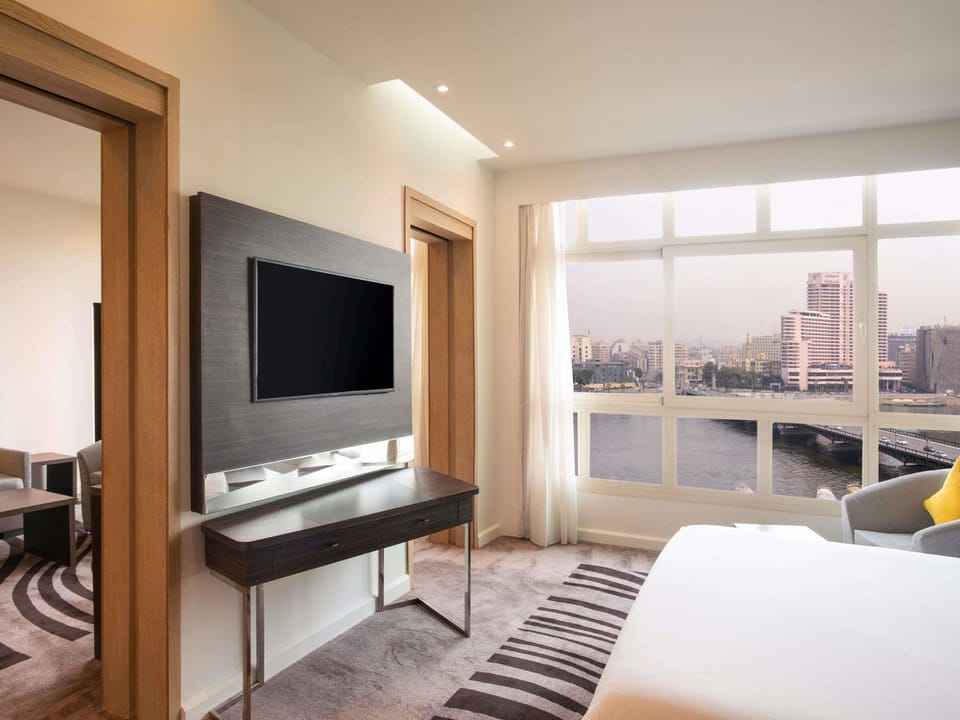 Superior Suite, 1 Double Bed with Sofa bed | Minibar, in-room safe, desk, blackout drapes