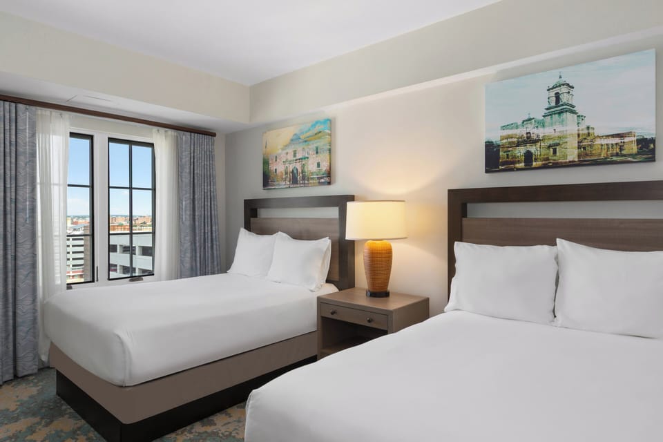 Standard Condo, 2 Bedrooms, Non Smoking, Kitchen | Iron/ironing board, free cribs/infant beds, free WiFi, bed sheets