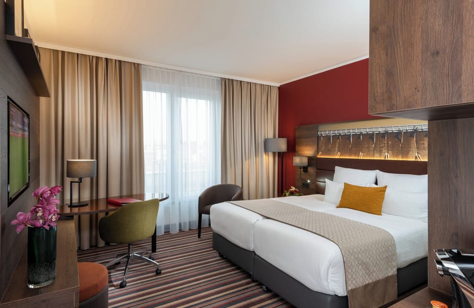 Superior Room | Desk, soundproofing, free WiFi, bed sheets