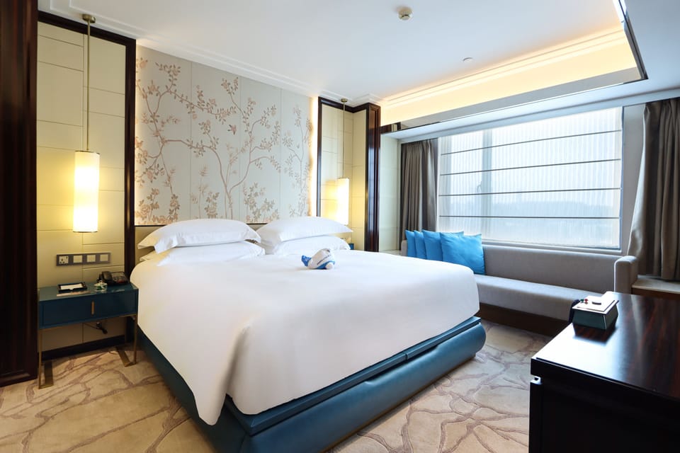 Minibar, in-room safe, desk, blackout drapes