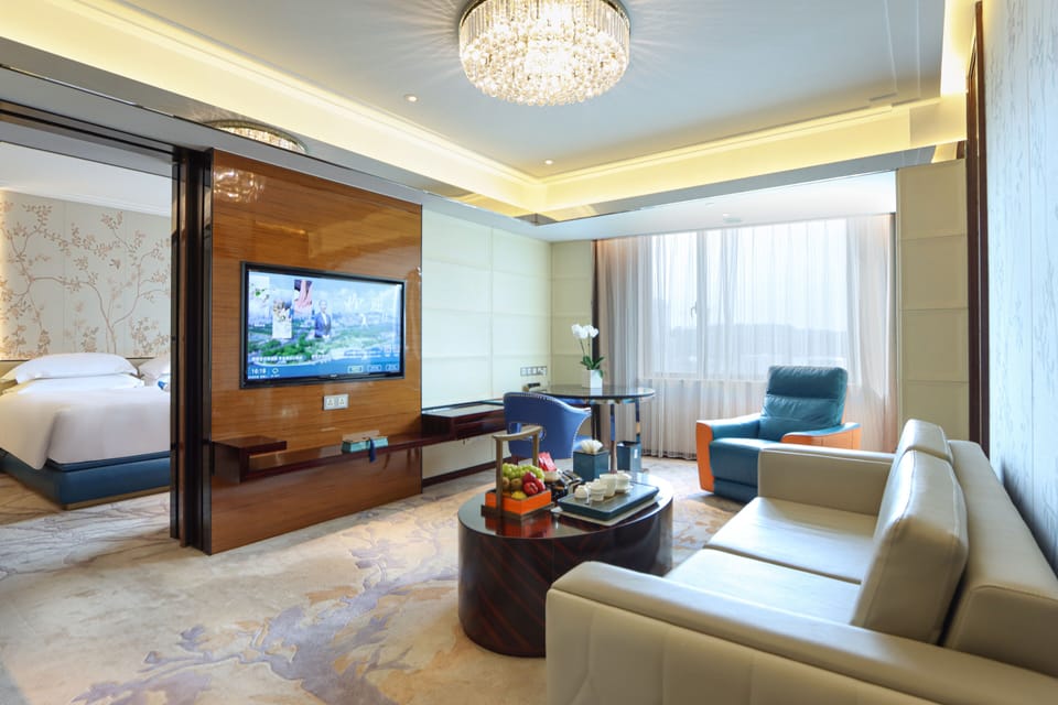 Minibar, in-room safe, desk, blackout drapes