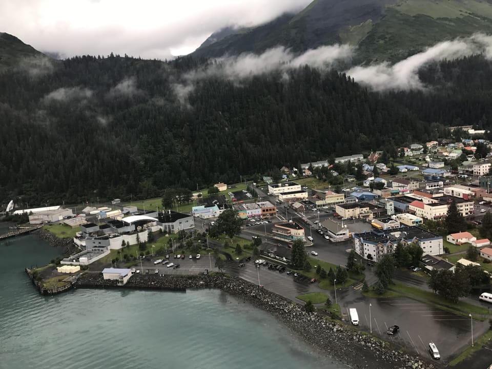 Helicopter/plane tours