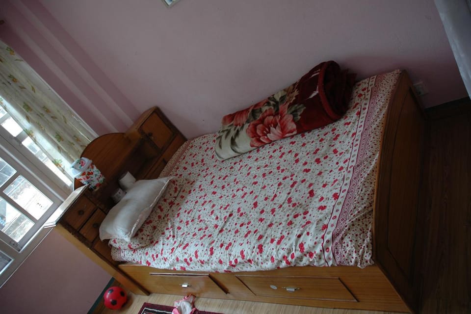 Standard Room | Desk, free WiFi
