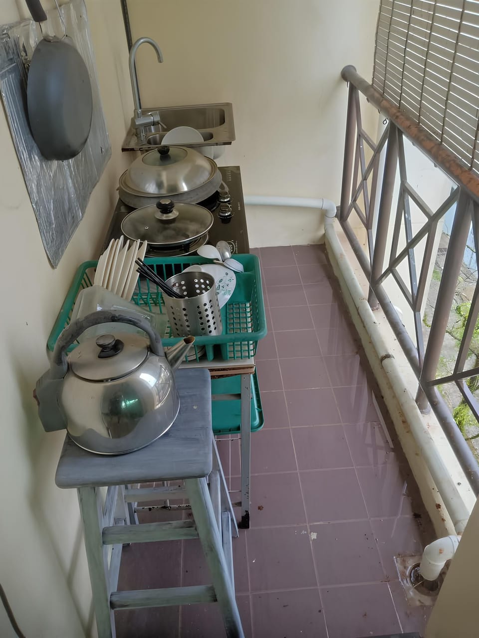 Comfort Bungalow, 1 King Bed, Non Smoking, Park View | Private kitchen | Fridge, dishwasher, rice cooker, cookware/dishes/utensils
