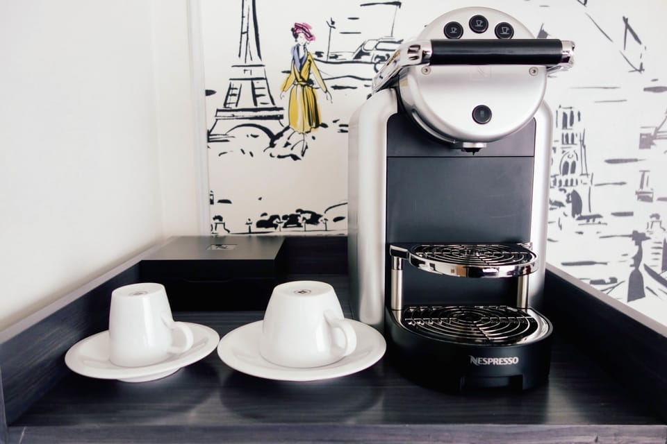 Suite (L’atelier) | Coffee and/or coffee maker