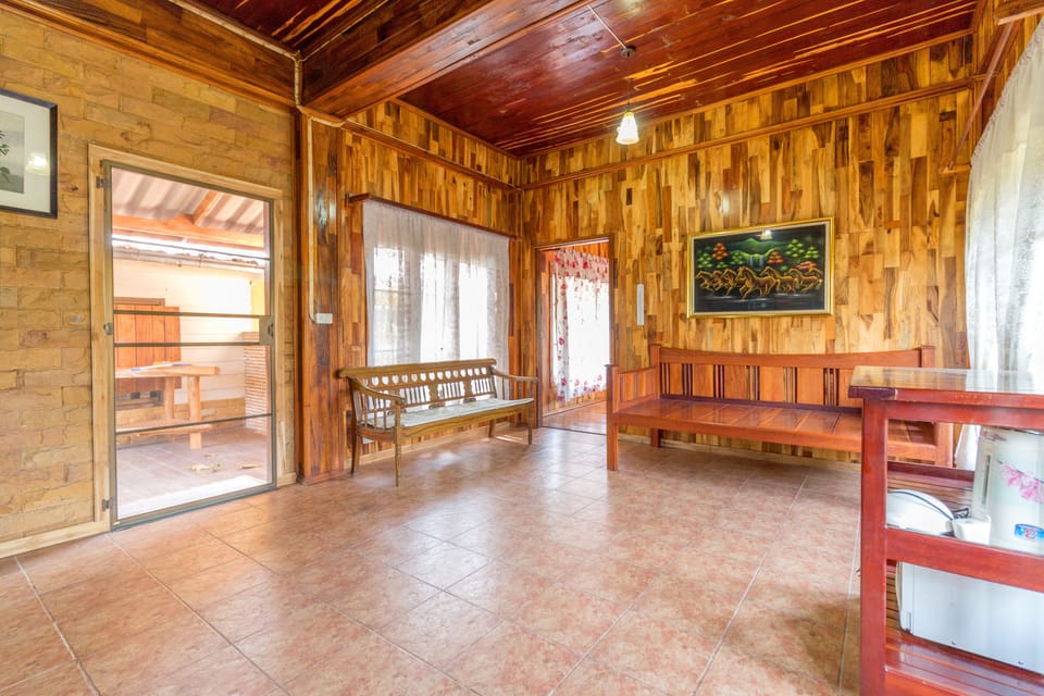 House, 2 Bedrooms | Living room | LCD TV